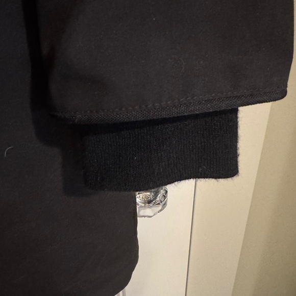 Women's Canada Goose Rossclair Parka Size Medium - Picture 5 of 16